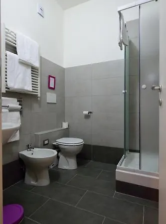 Hotel Madi *